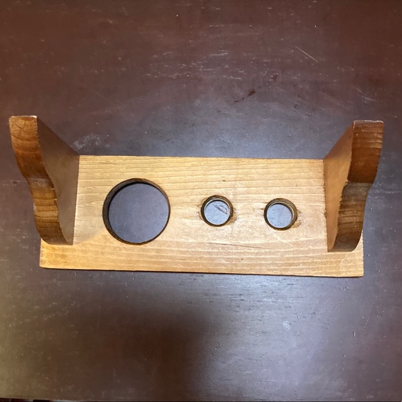 Hairdryer/ hot curling iron holder - Picture 4 of 10